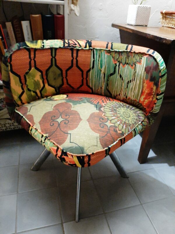 Fauteuil trépied années 70